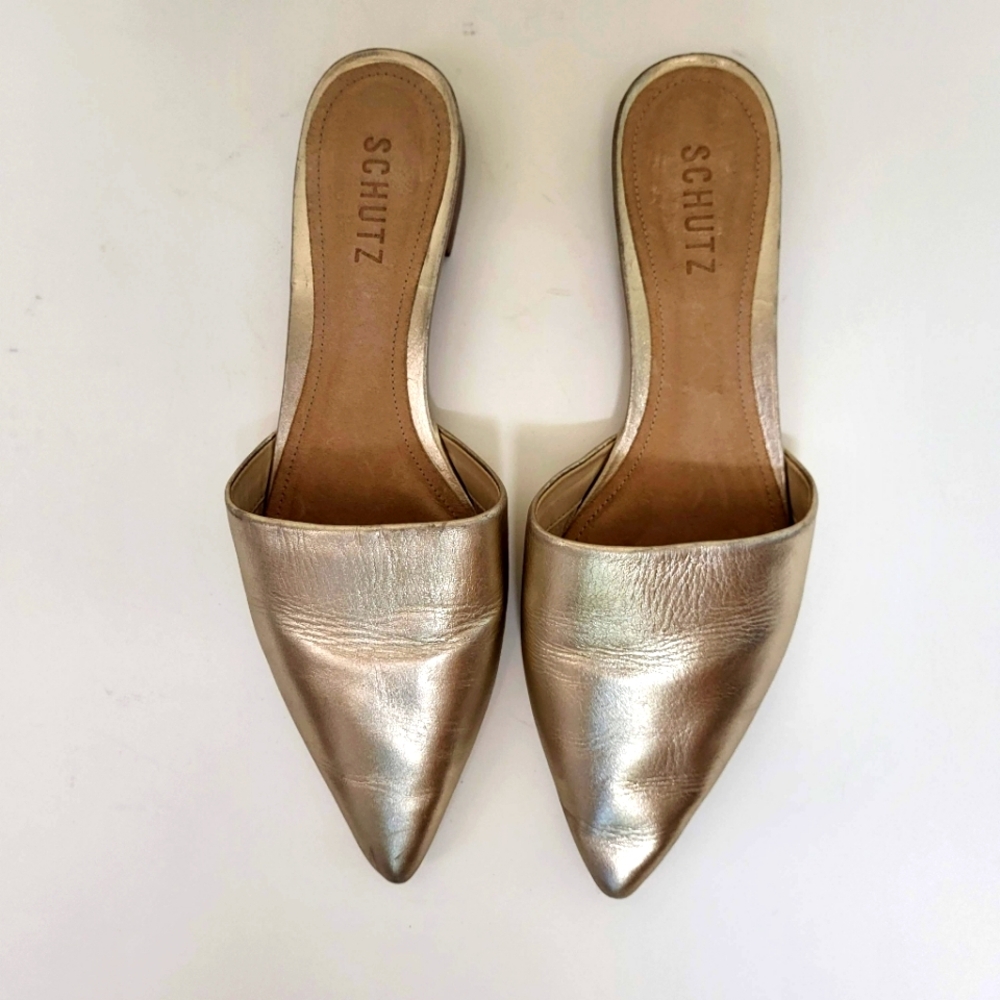 SCHUTZ Metallic Gold Pointed Loafers